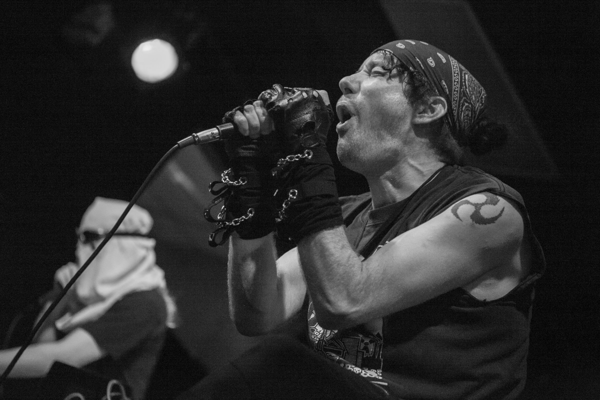 DTRASH + Schizoid & Melt Banana in Toronto, 17 May 2015