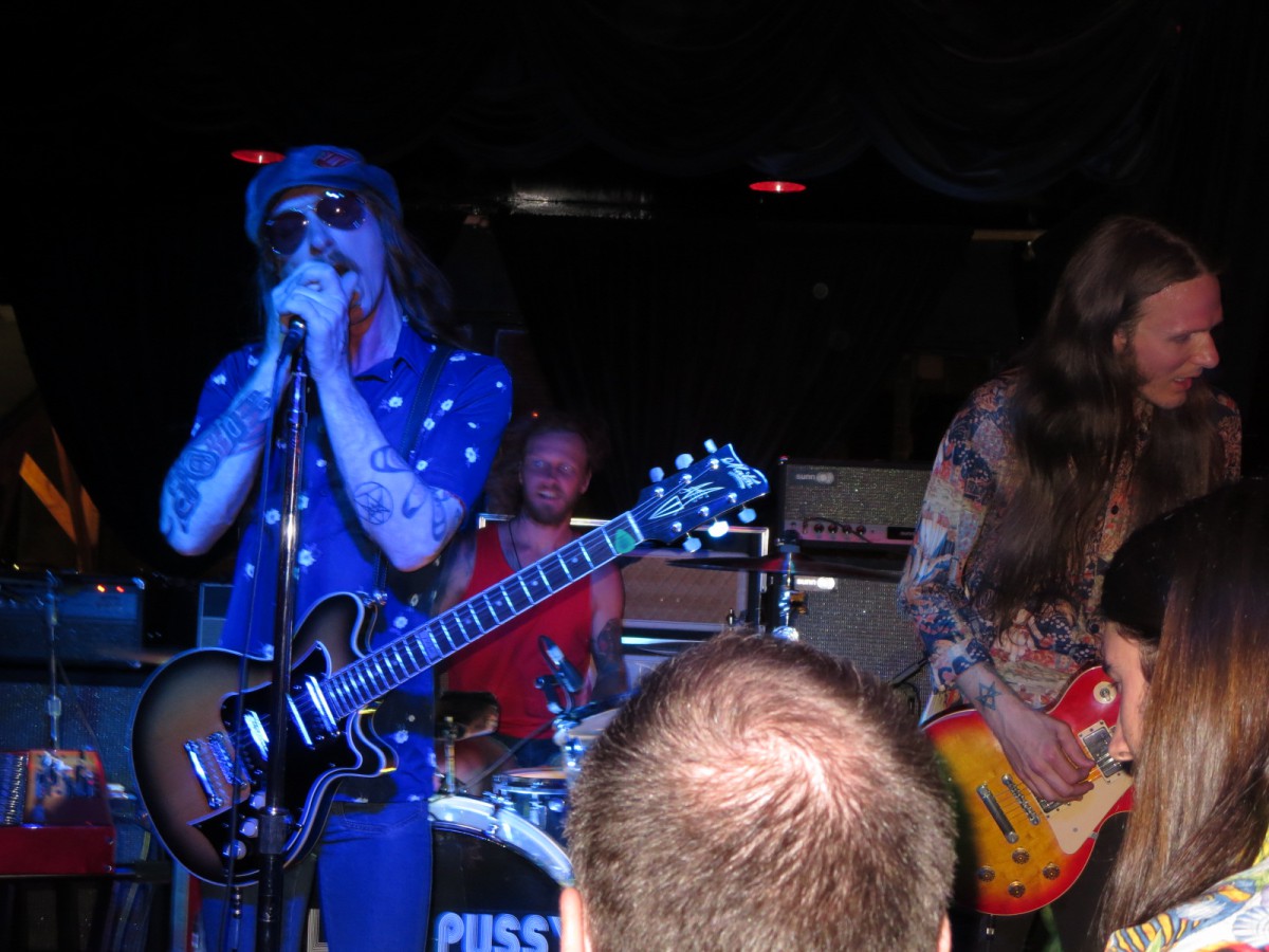 AMATEUR CONCERT PHOTOGRAPHY HOUR: BLACK PUSSY/Sons of OTIS/Sierra @ Cherry Cola’s, June 18, 2016